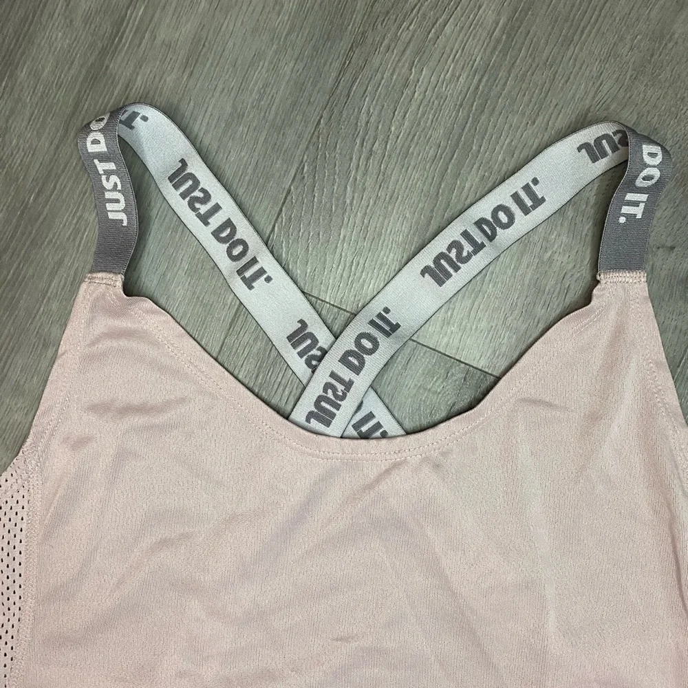 Nike Cross-Back Athletic Tank Top